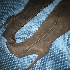 Suede laced peep toe boots